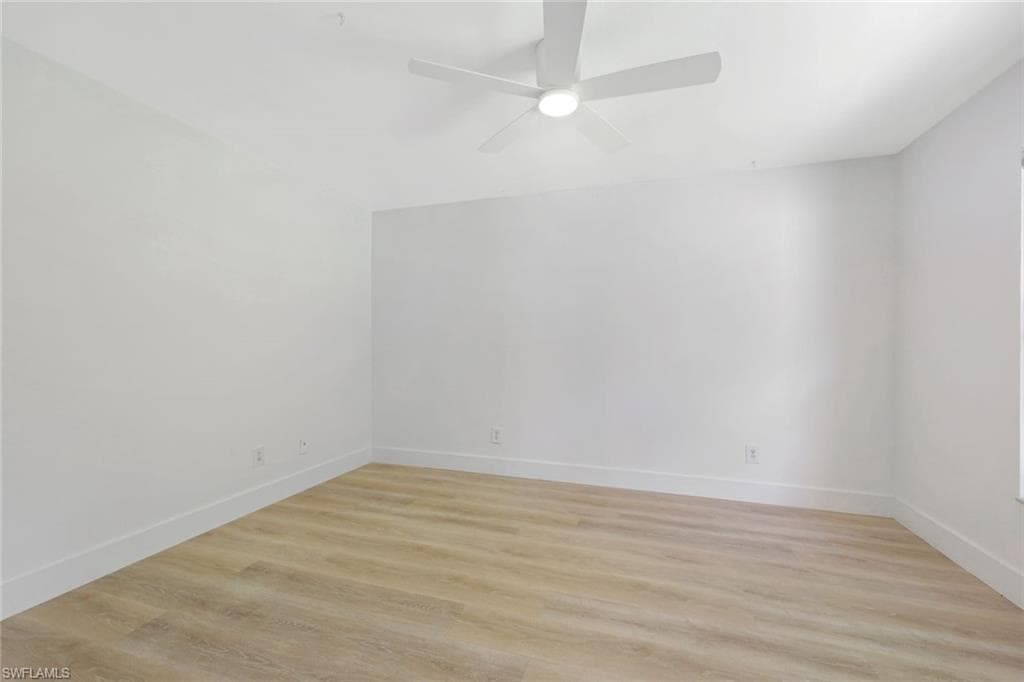 224 Channing CT, NAPLES FL 34110-13