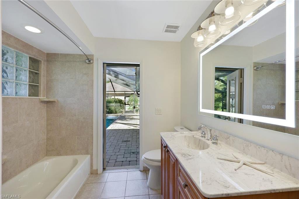 224 Channing CT, NAPLES FL 34110-14