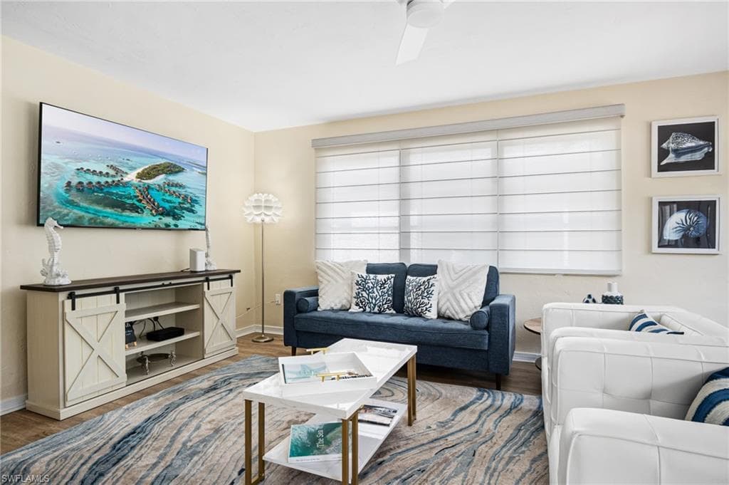 1097 Sperling AVE, NAPLES FL 34103-1