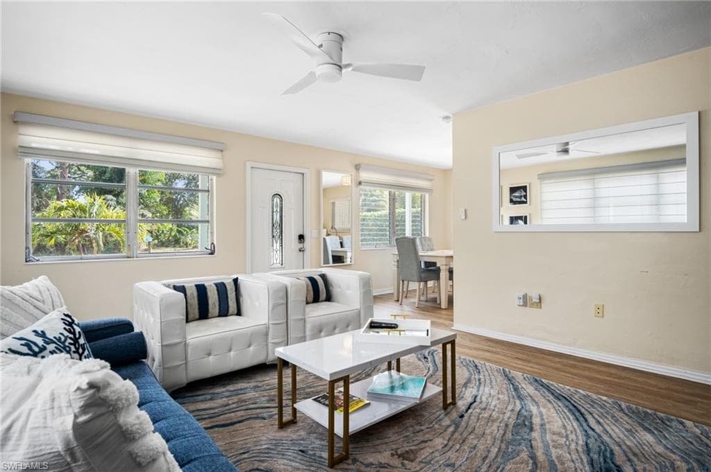 1097 Sperling AVE, NAPLES FL 34103-3