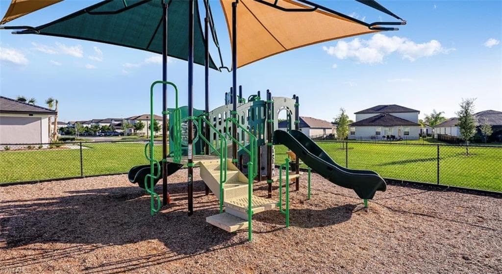 17208 Cantu CT, NORTH FORT MYERS FL 33917-19