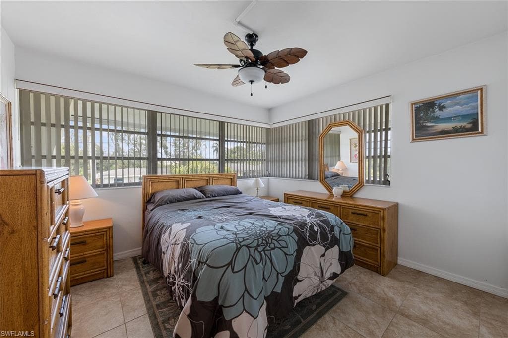 402 SE 42nd TER # 7, CAPE CORAL FL 33904-10