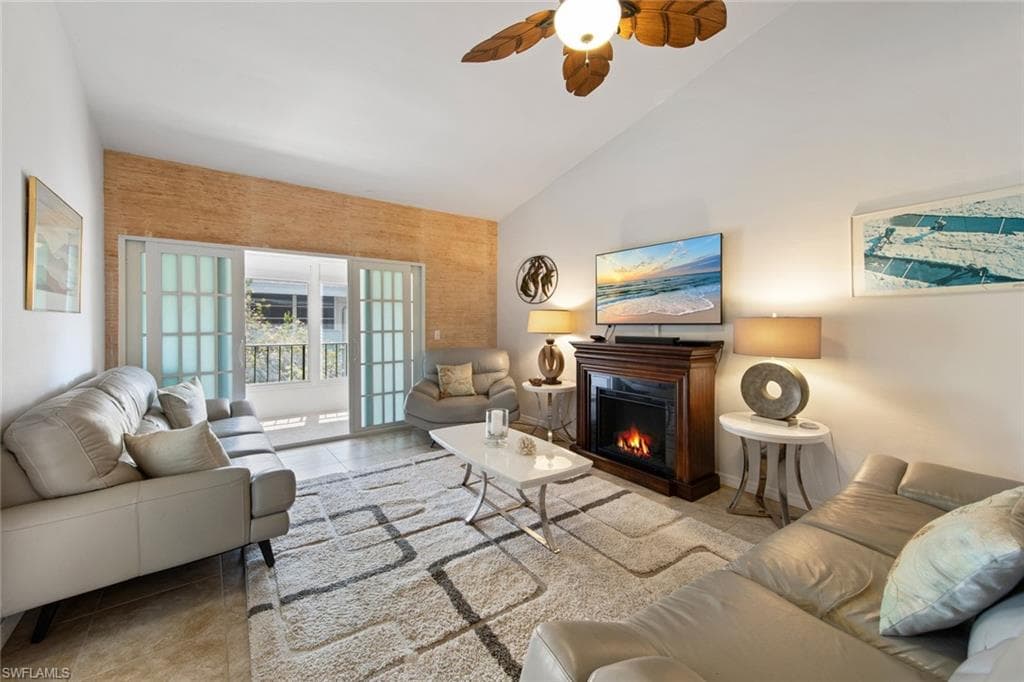 402 SE 42nd TER # 7, CAPE CORAL FL 33904-3