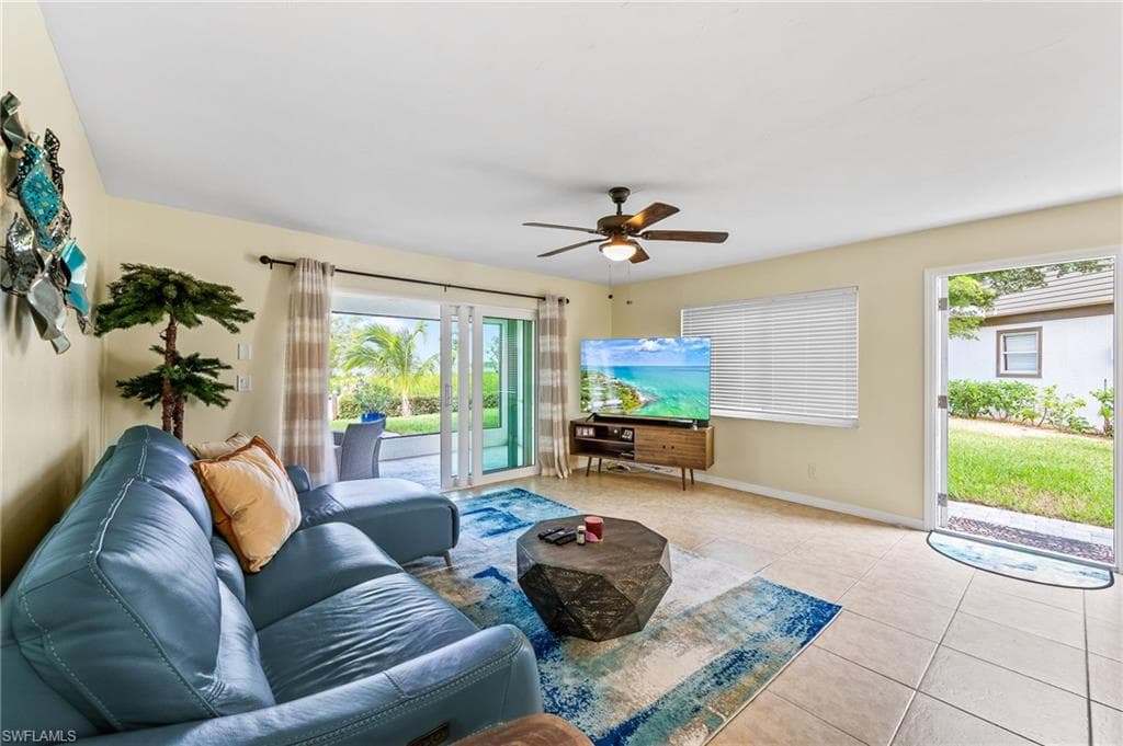 21520/522 Indian Bayou DR, FORT MYERS BEACH FL 33931-41