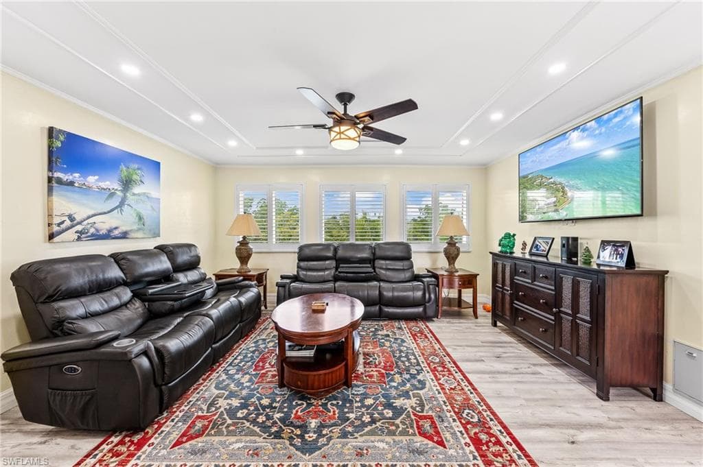 21520/522 Indian Bayou DR, FORT MYERS BEACH FL 33931-8