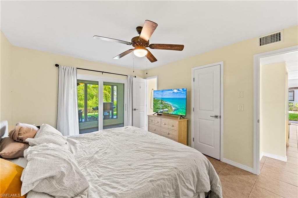 21520/522 Indian Bayou DR, FORT MYERS BEACH FL 33931-44