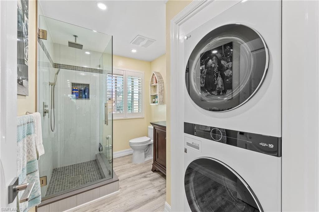 21520/522 Indian Bayou DR, FORT MYERS BEACH FL 33931-36