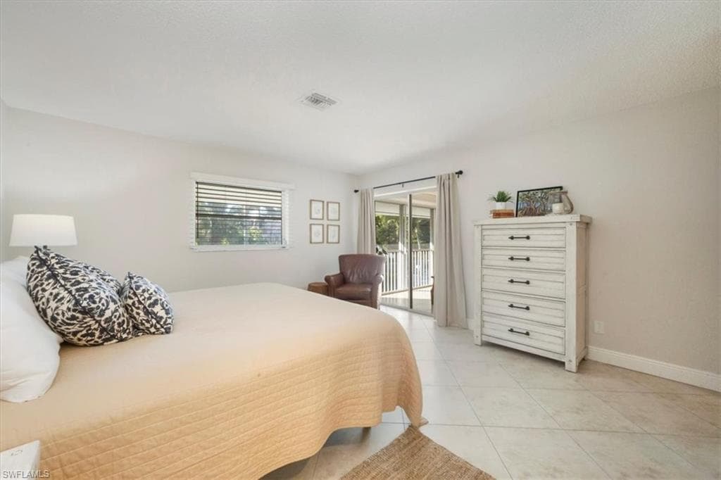 4126 Belair LN # B6, NAPLES FL 34103-15