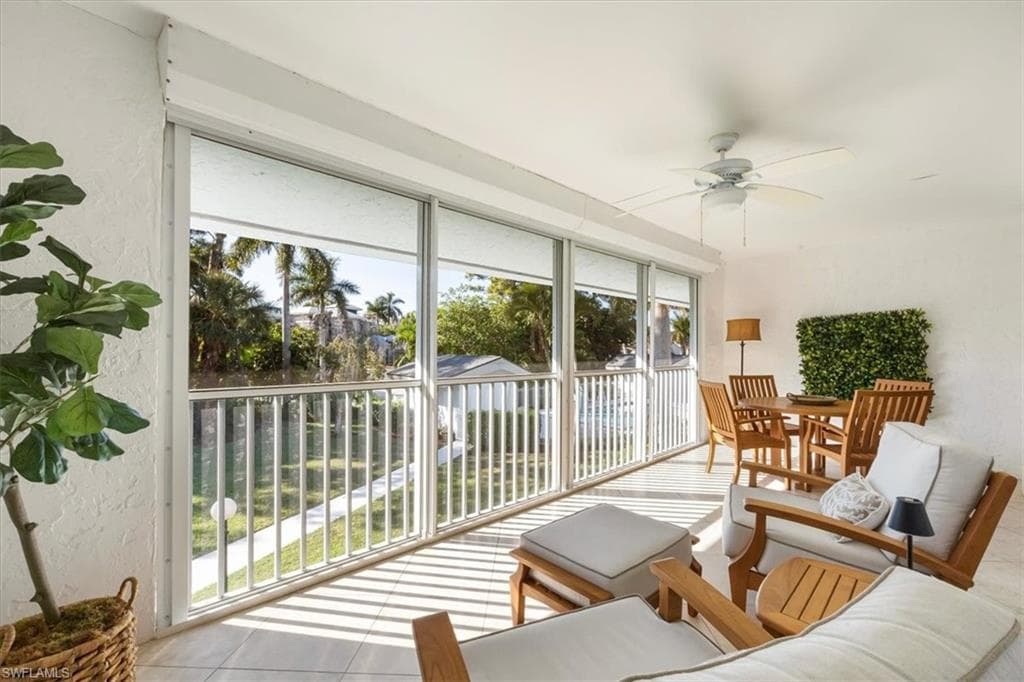 4126 Belair LN # B6, NAPLES FL 34103-6