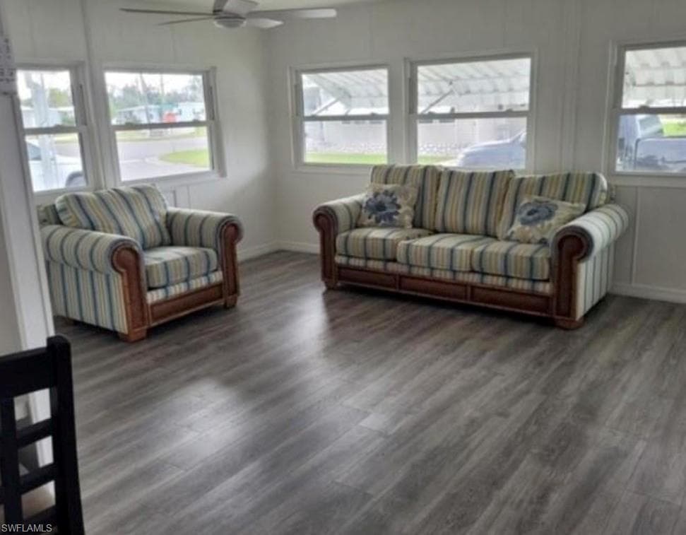 2774 Wedgewood DR, NORTH FORT MYERS FL 33917-7