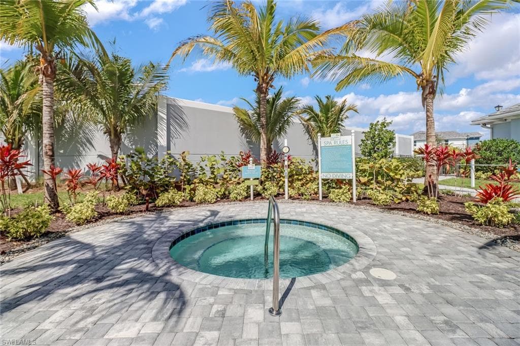 2647 Seychelles CIR # 2205, OTHER FL 34112-27