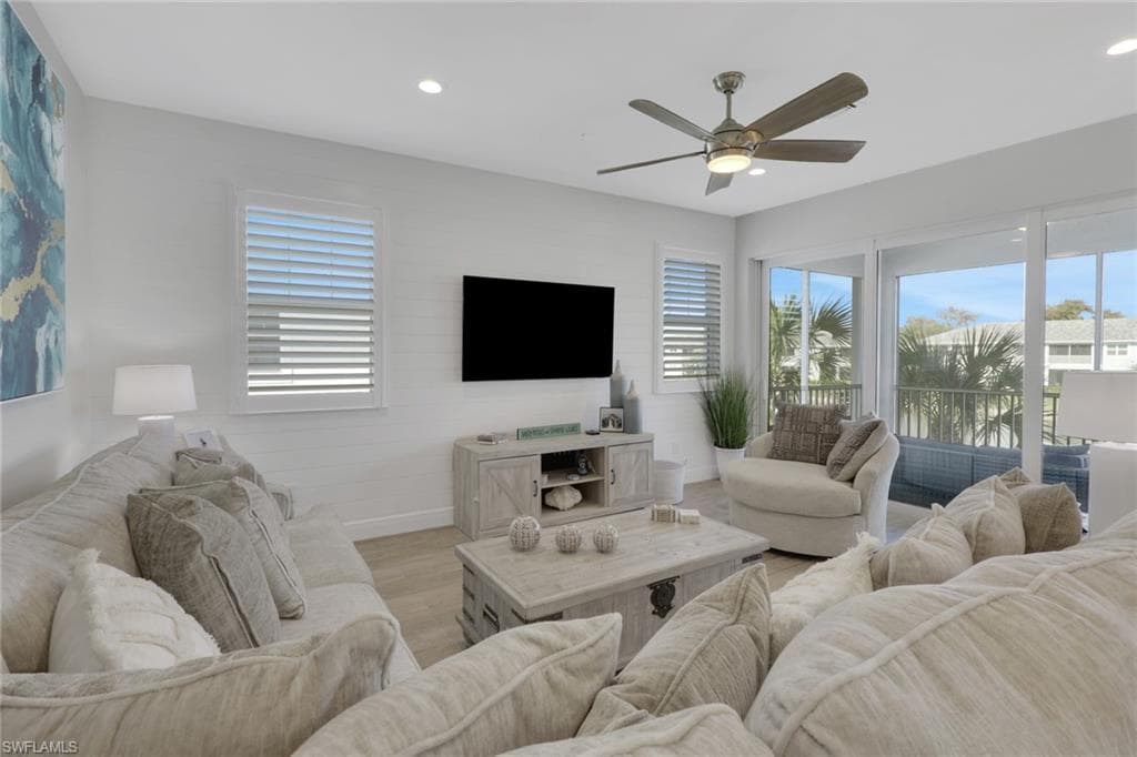 2647 Seychelles CIR # 2205, OTHER FL 34112-7