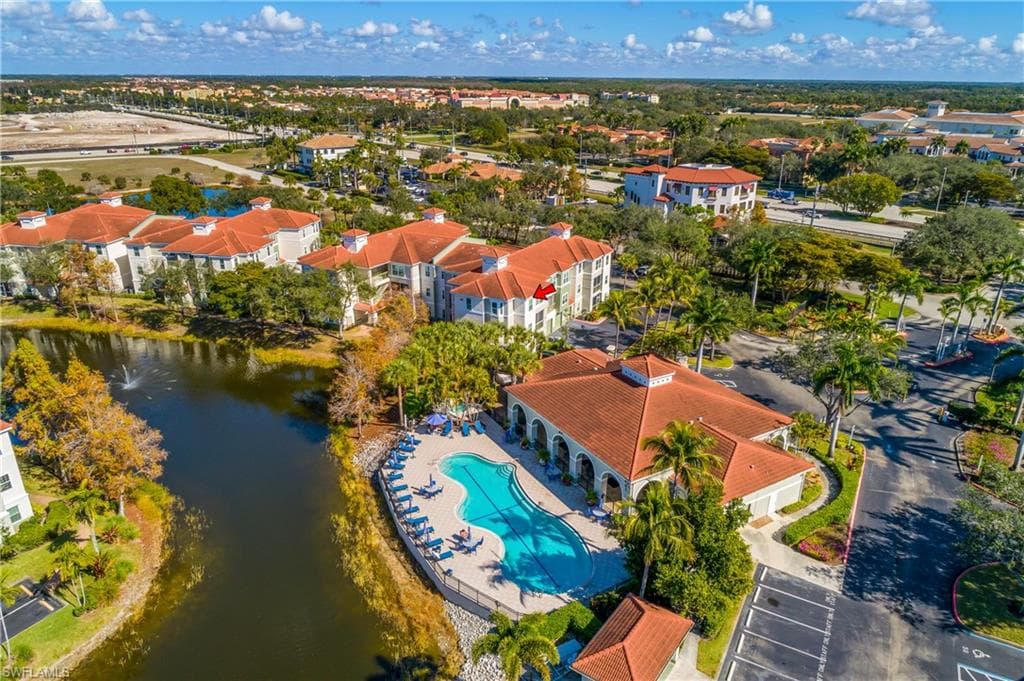 23500 Walden Center DR # 303, ESTERO FL 34134-21