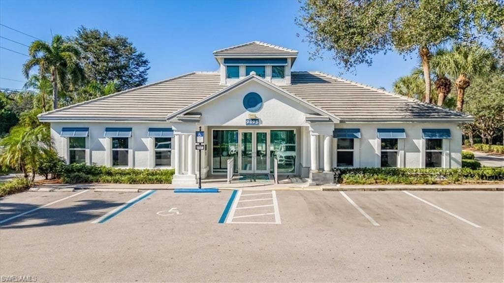 3745 Fieldstone BLVD # 107, NAPLES FL 34109-7