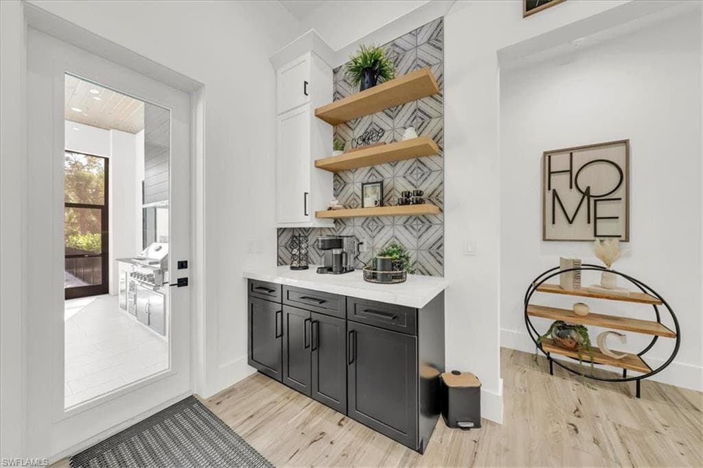 4186 3rd AVE NW, NAPLES FL 34119-11