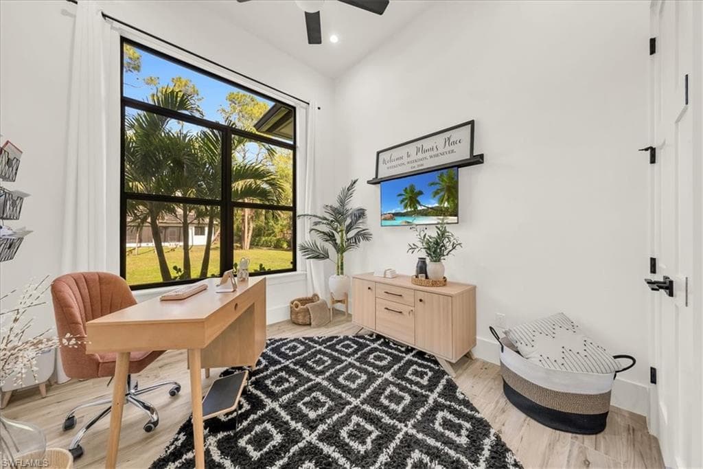 4186 3rd AVE NW, NAPLES FL 34119-21