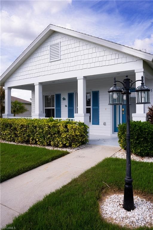 295 Destiny CIR, CAPE CORAL FL 33990-11