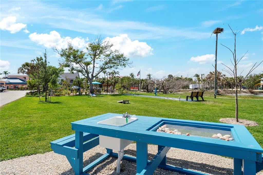 2230 Camino Del Mar DR, SANIBEL FL 33957-40