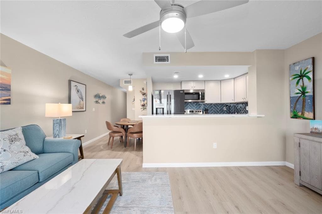 2230 Camino Del Mar DR, SANIBEL FL 33957-6