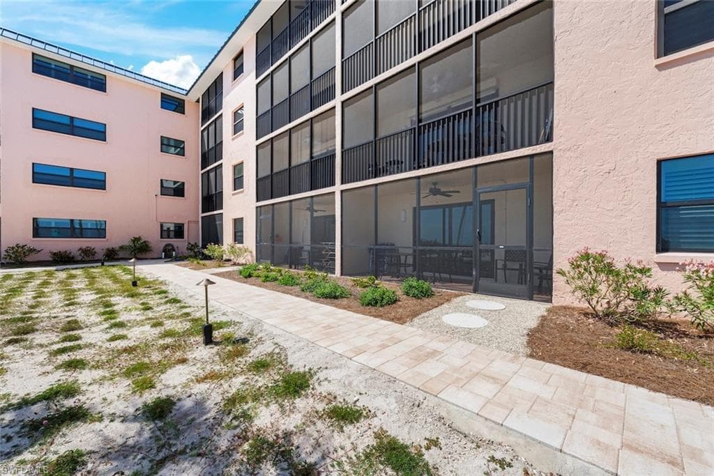 2230 Camino Del Mar DR, SANIBEL FL 33957-26