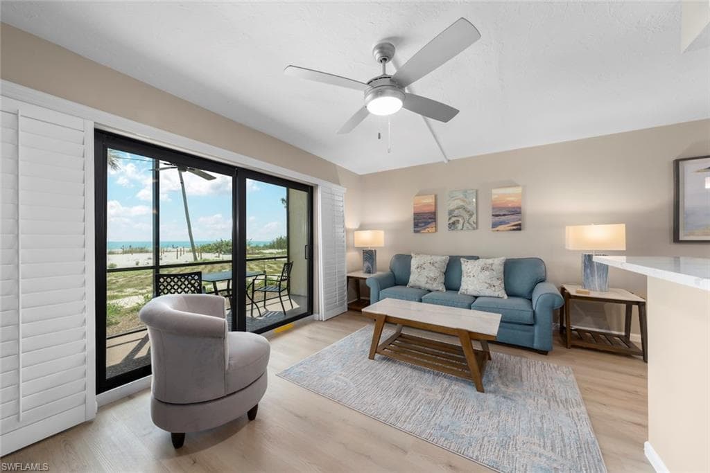 2230 Camino Del Mar DR, SANIBEL FL 33957-4