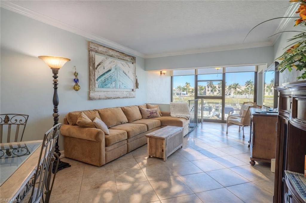 803 River Point DR # 105B, NAPLES FL 34102-5