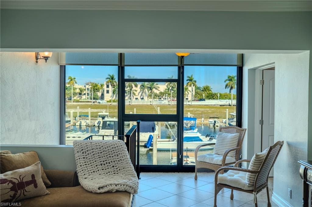 803 River Point DR # 105B, NAPLES FL 34102-3