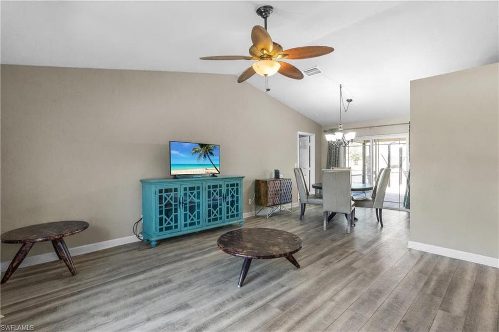 10570 Regent CIR, NAPLES FL 34109-3