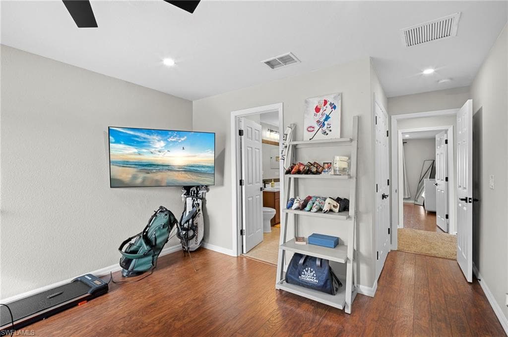 13328 Little Gem CIR, FORT MYERS FL 33913-35