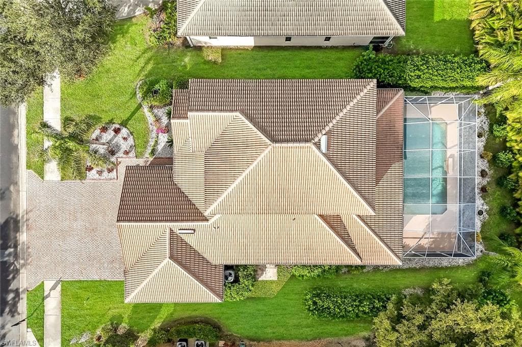 8493 Laurel Lakes BLVD, NAPLES FL 34119-31