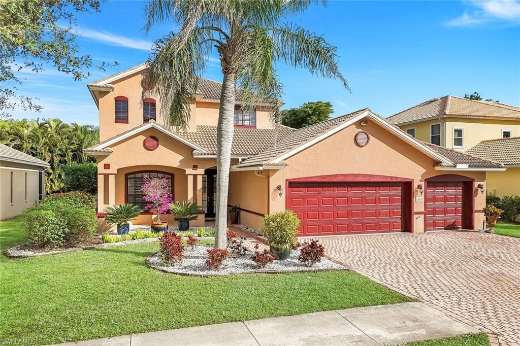 8493 Laurel Lakes BLVD, NAPLES FL 34119-32