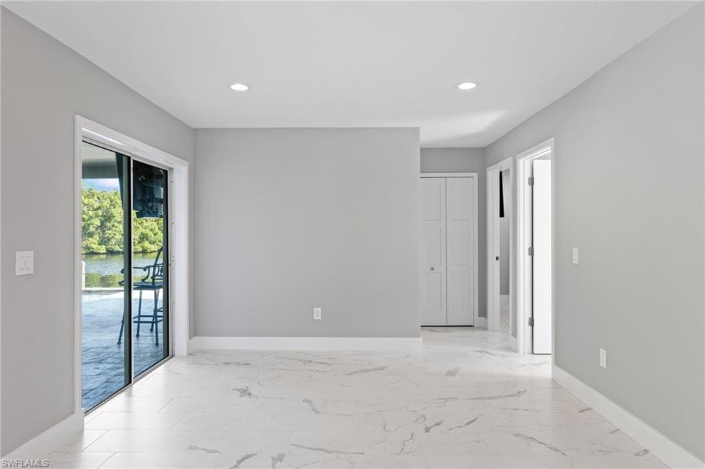 432 Seaworthy RD, NORTH FORT MYERS FL 33903-19