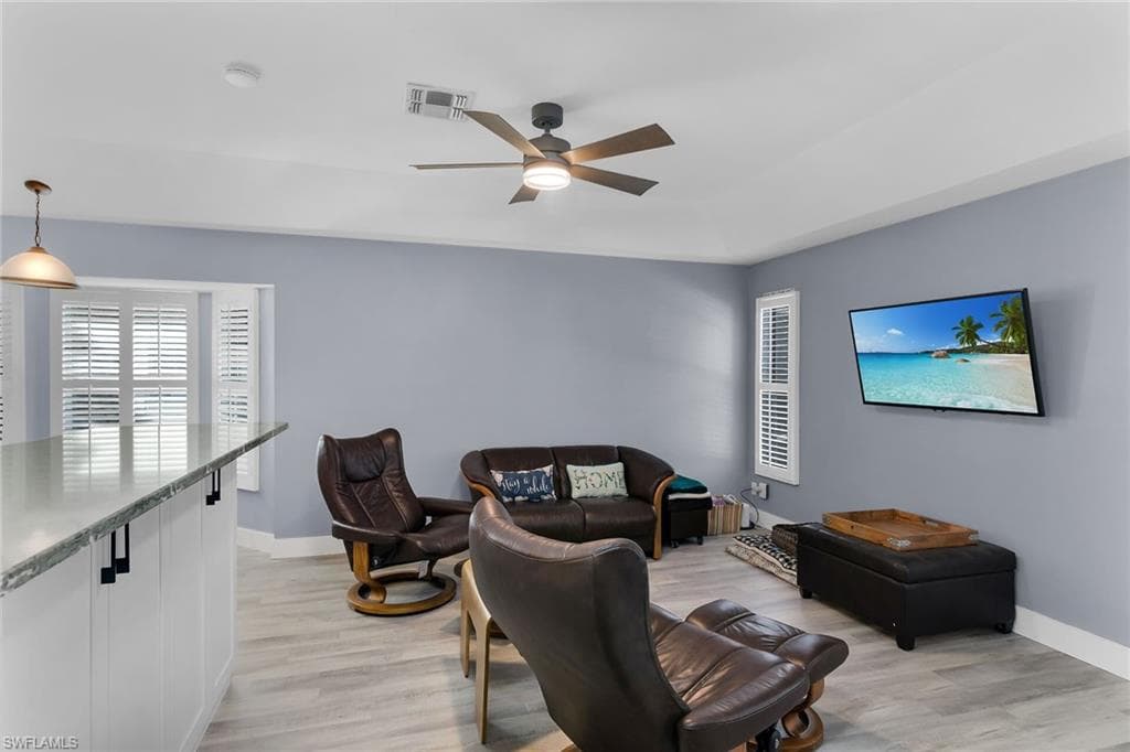 789 Coldstream CT, NAPLES FL 34104-11