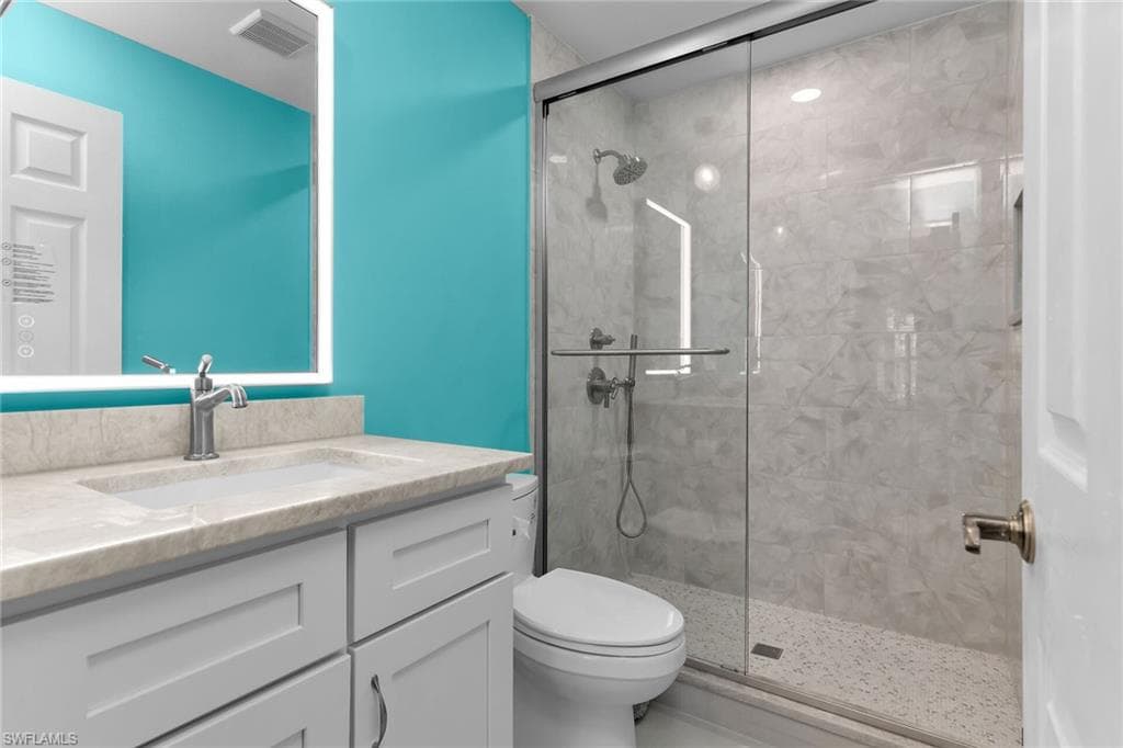 789 Coldstream CT, NAPLES FL 34104-19