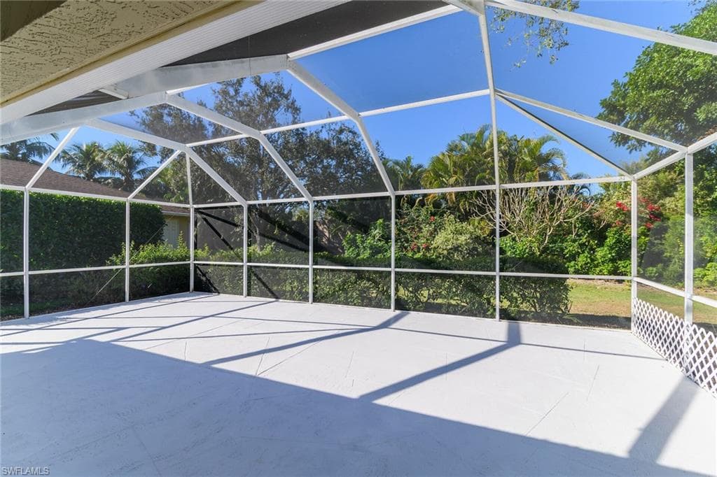 789 Coldstream CT, NAPLES FL 34104-23