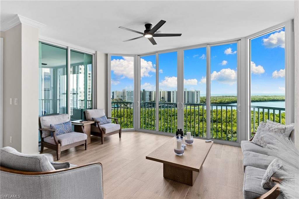 325 Dunes BLVD 904-11