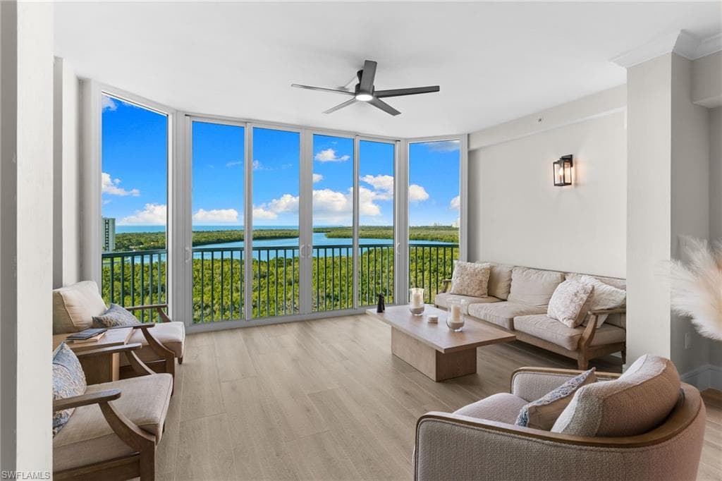 325 Dunes BLVD 904-9