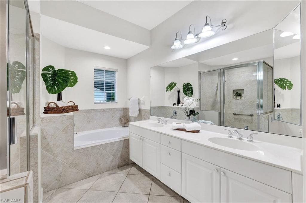 9261 Palmetto Ridge DR 102-11