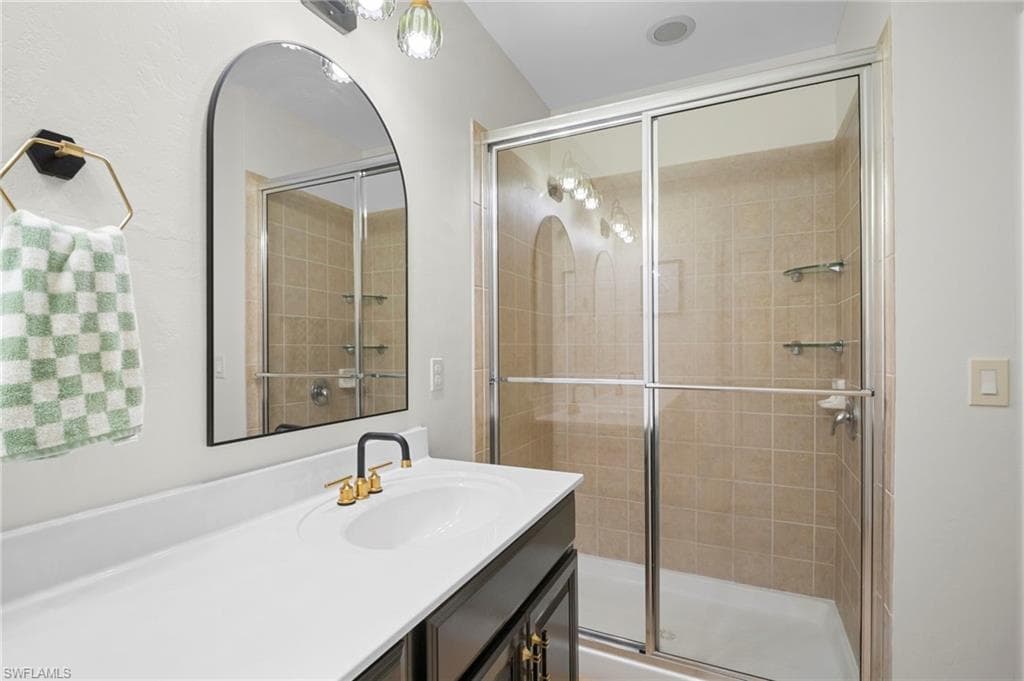 19501 Bowring Park RD # 102, FORT MYERS FL 33967-26