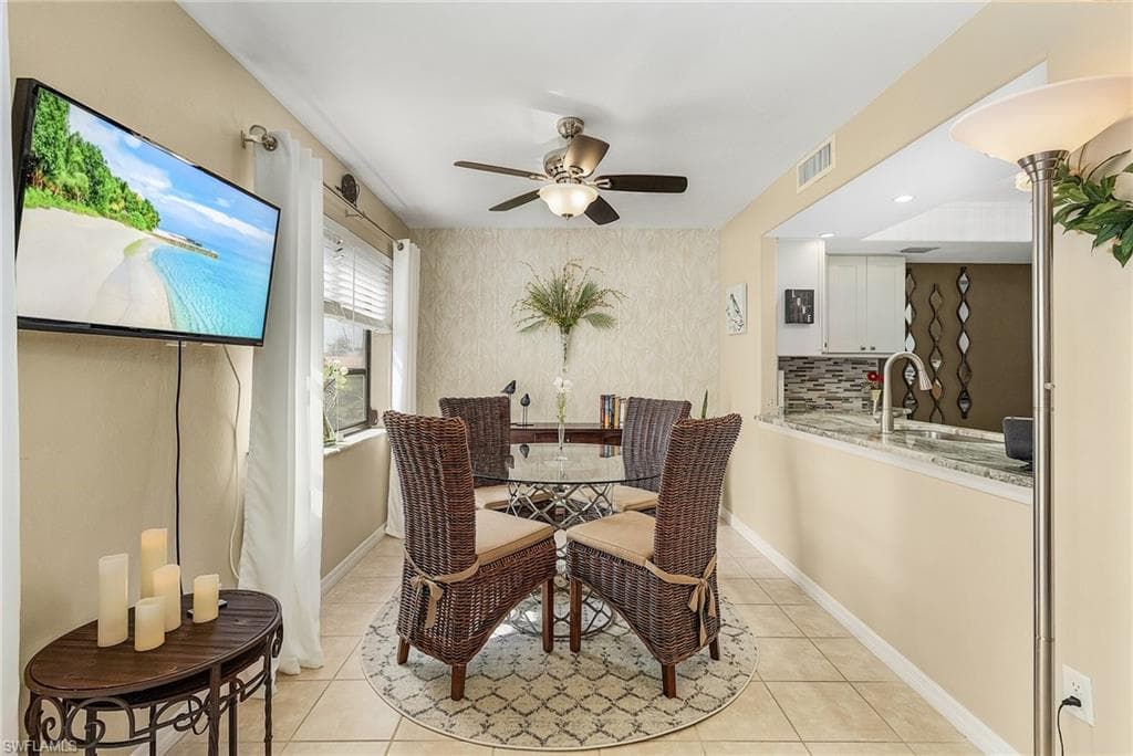 5221 Blue Crab CIR # B4, BOKEELIA FL 33922-10