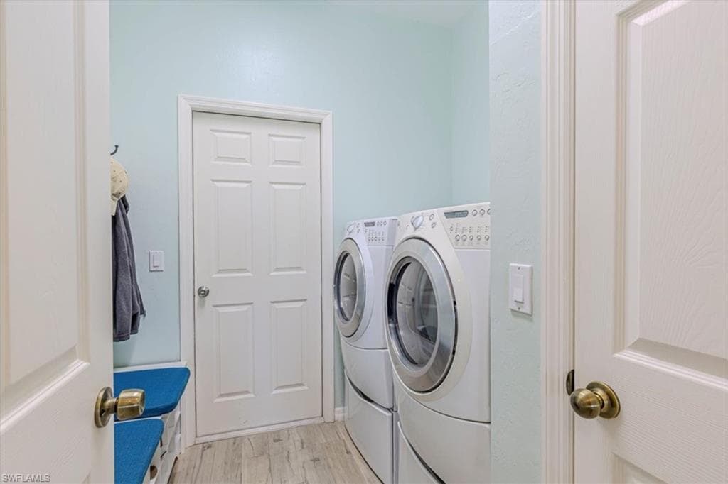 17410 Sterling Lake DR, FORT MYERS FL 33967-25