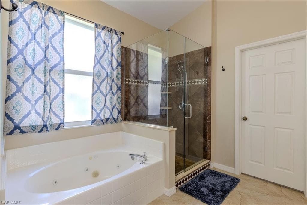 17410 Sterling Lake DR, FORT MYERS FL 33967-19