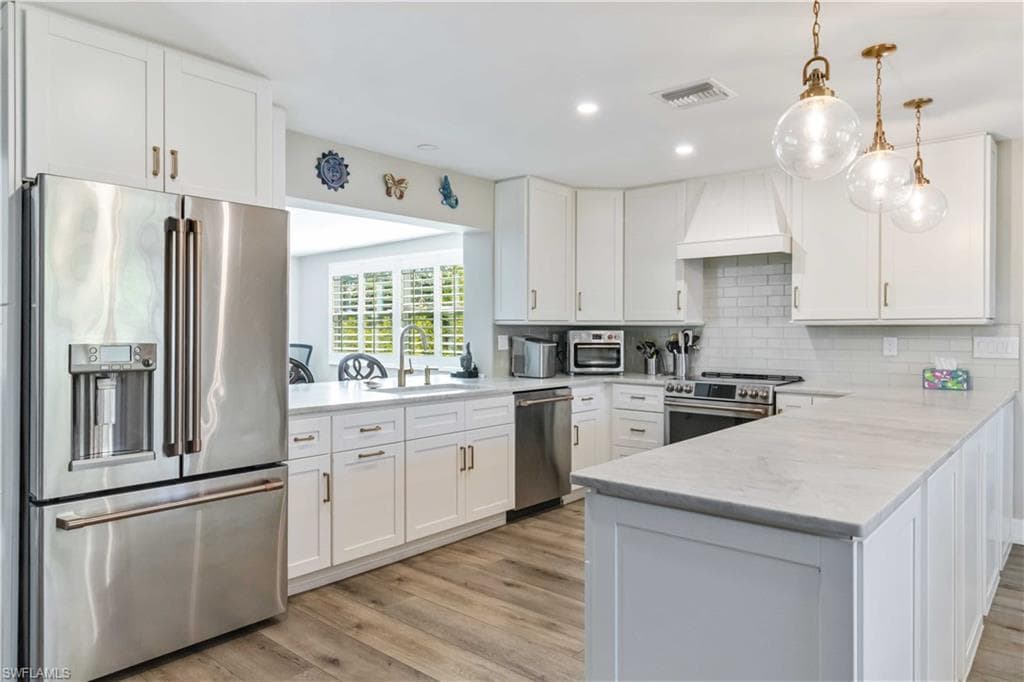 6304 Saint Andrews CIR S, FORT MYERS FL 33919-8