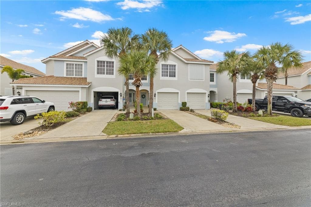 8290 Village Edge CIR # 4, FORT MYERS FL 33919-41