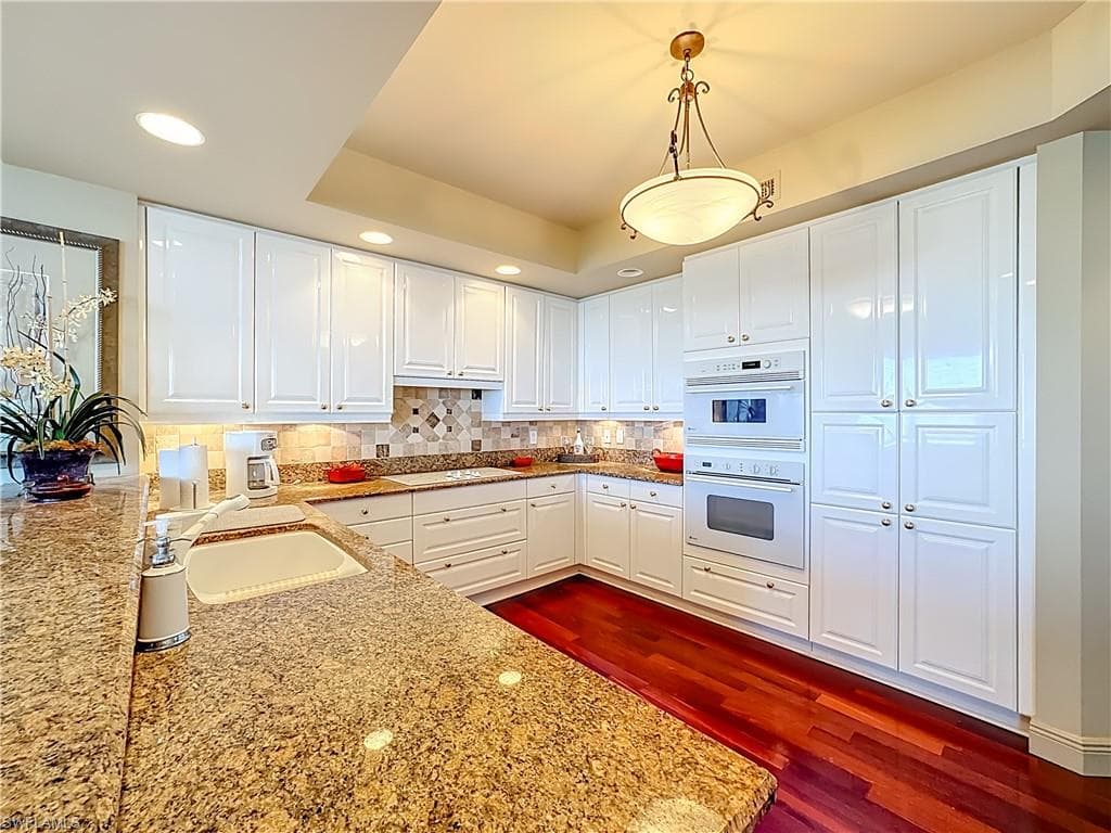 4875 Pelican Colony BLVD 1003-21