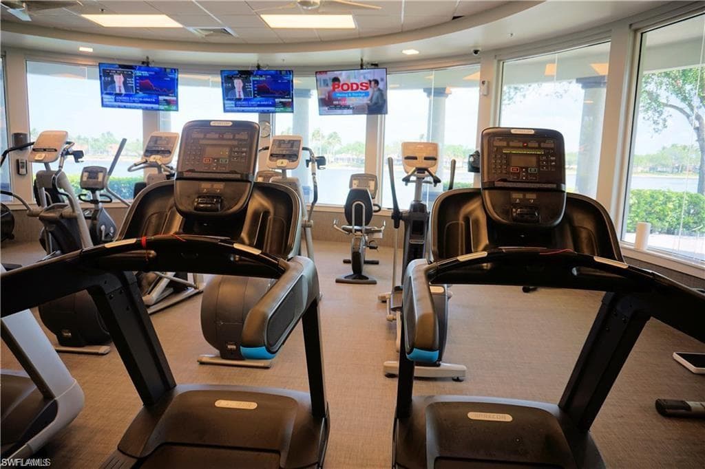 4194 Saint George LN, NAPLES FL 34119-21