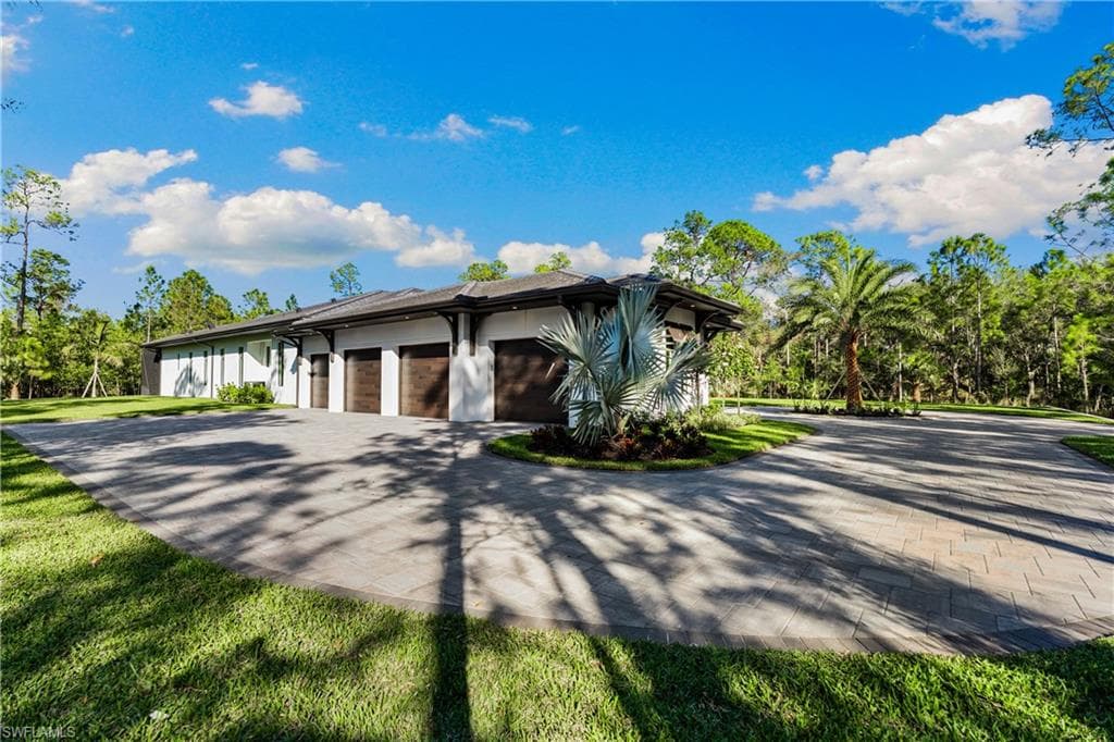 4525 Club Estates DR, NAPLES FL 34112-37