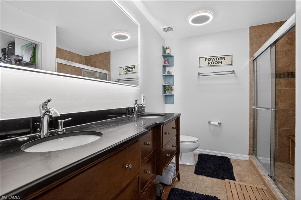 519 Roma CT # 101, NAPLES FL 34110-23