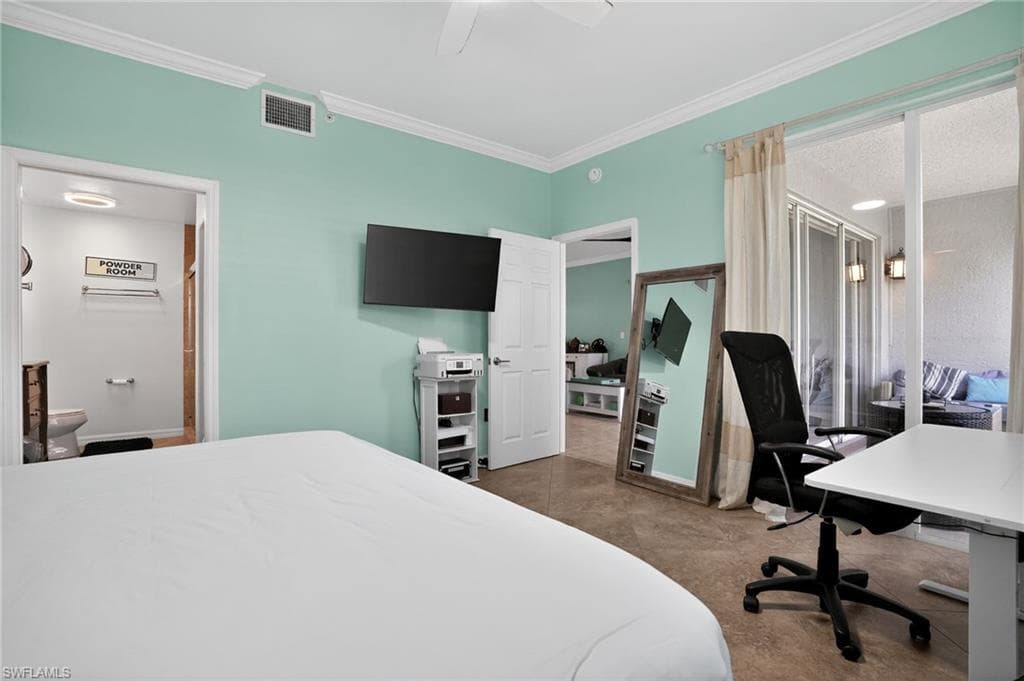 519 Roma CT # 101, NAPLES FL 34110-17