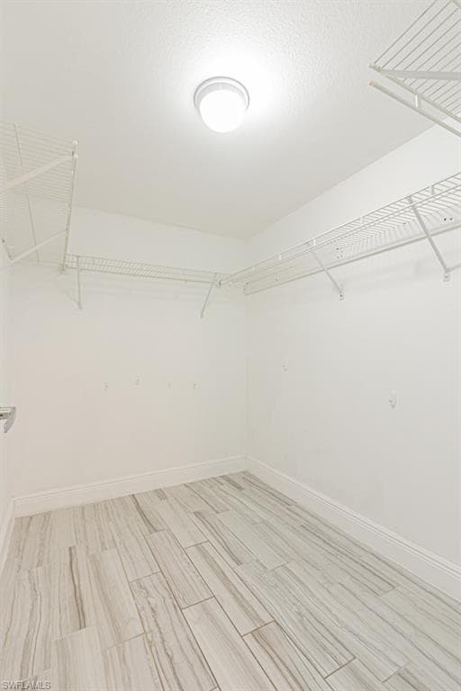 1392 Churchill CIR O101-11